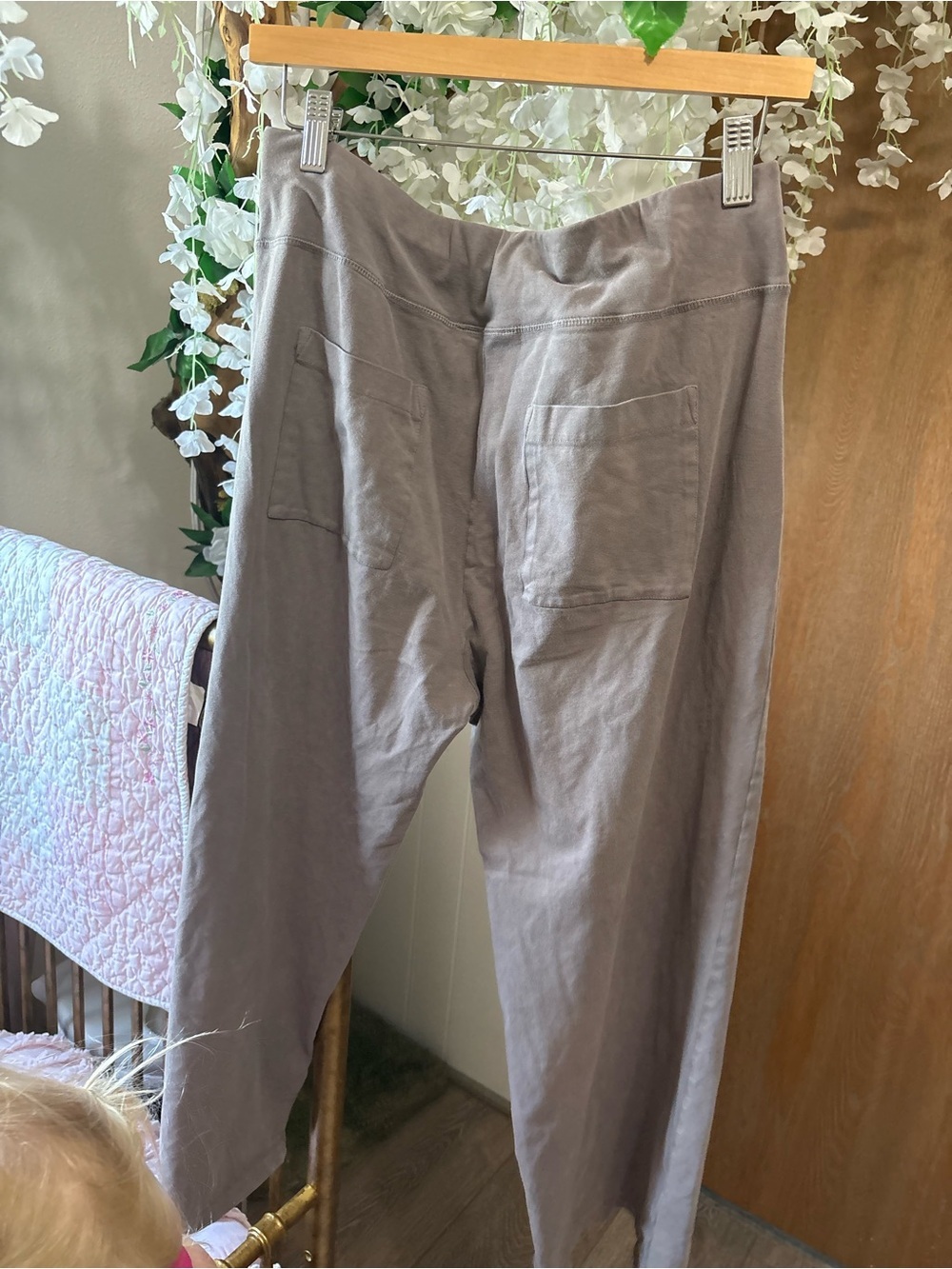 Pact Women's Gray Relaxed Pants